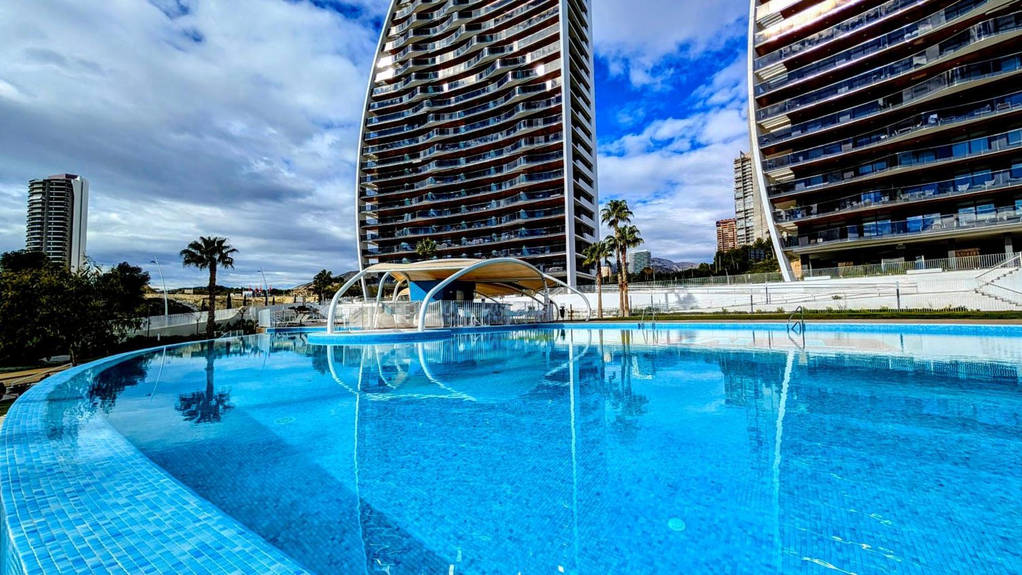 Sunset Waves Fresh Apartments 베니돔 외부 사진